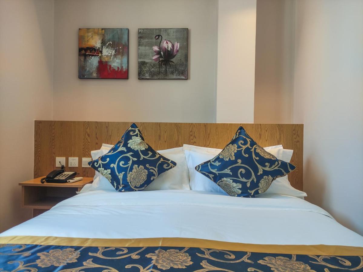 Vancii Hotel 万禧假日酒店 Chefchaouen Exterior foto