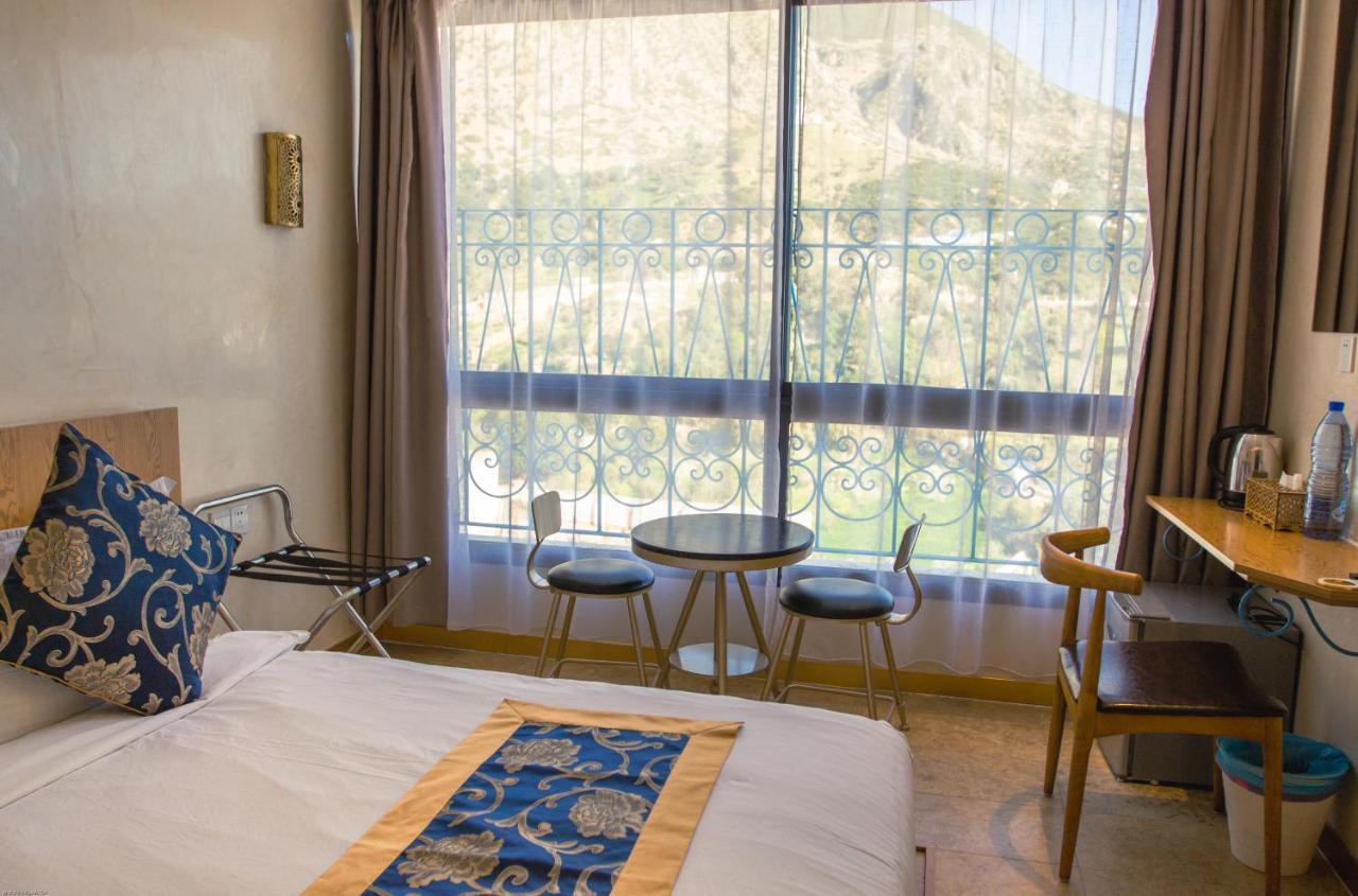 Vancii Hotel 万禧假日酒店 Chefchaouen Exterior foto